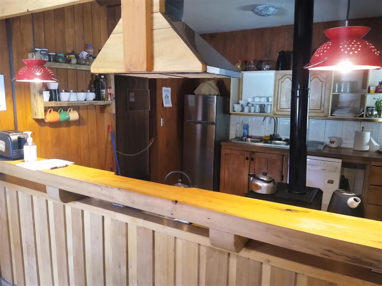 Hostal Quillelhue プコン エクステリア 写真