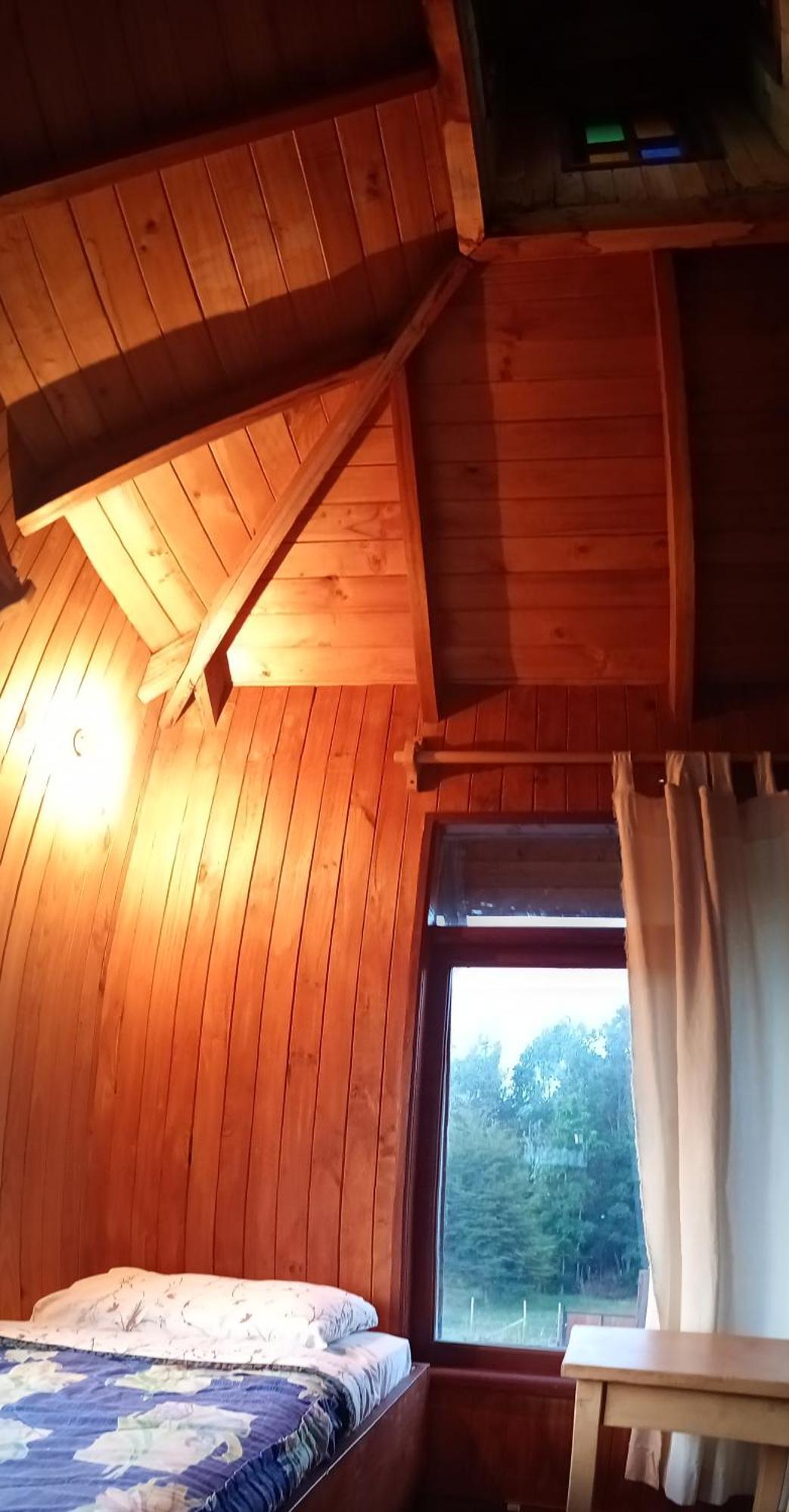 Hostal Quillelhue プコン 部屋 写真